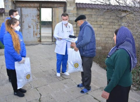 Heydər Əliyev Fondu tənha yaşayan yaşlı insanlara yardım etdi – FOTO