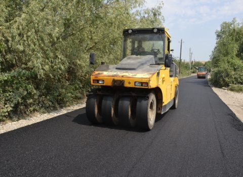 Prezident Şəmkirdə yol tikintisinə 7,5 milyon manat ayırdı