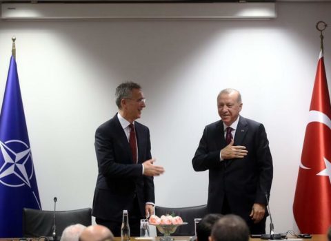 Ərdoğan Stoltenberqin əlini sıxmadı – Səbəb