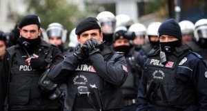 Türkiyə Yunanıstanla sərhədə xüsusi təyinatlılar göndərir