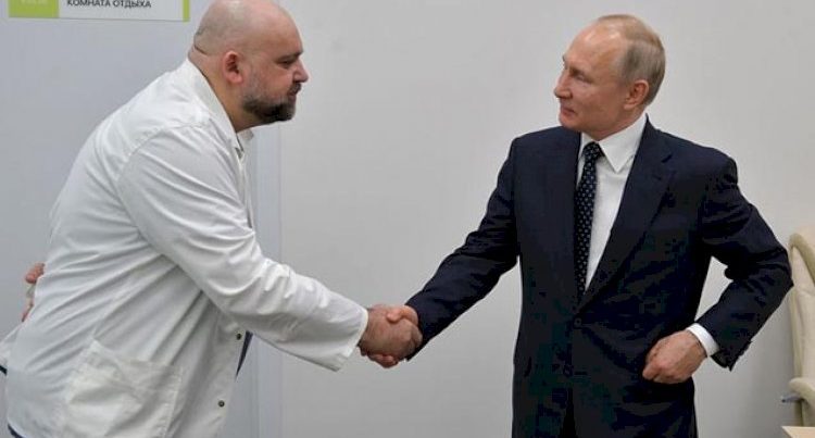 Ötən həftə Putinlə görüşən baş həkim koronavirusa yoluxdu – Fotolar Ötən həftə Putinlə görüşən baş həkim koronavirusa yoluxdu – Fotolar
