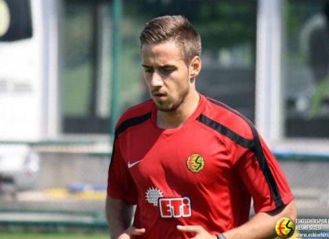 Azərbaycan millisinin sabiq futbolçusu bazadan çıxmır – Koronavirusa görə