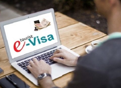 BƏƏ bütün vizaların verilməsini dayandırır