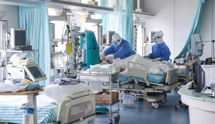 Türkiyədə koronavirusdan ölənlərin sayı 900-ü keçdi Türkiyədə koronavirusdan ölənlərin sayı 900-ü keçdi