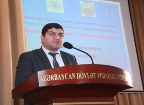Universitet rəhbərindən nümunəvi addım: 100-ə yaxın tələbəyə