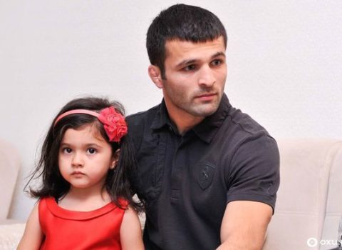 “İnşallah bizim binada koronavirus olmaz” – Dünya çempionu Eldəniz Əzizli