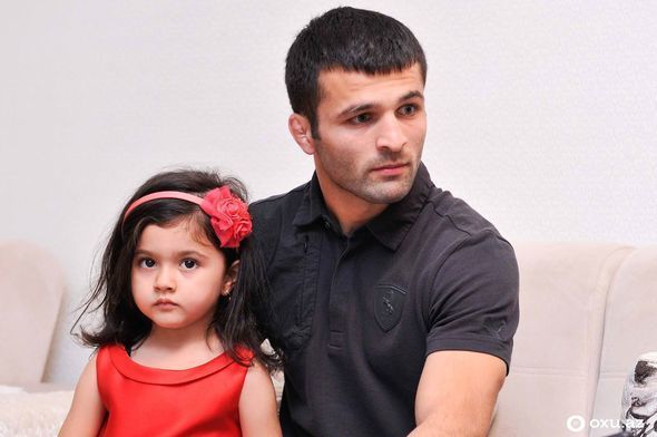 “İnşallah bizim binada koronavirus olmaz” – Dünya çempionu Eldəniz Əzizli “İnşallah bizim binada koronavirus olmaz” – Dünya çempionu Eldəniz Əzizli
