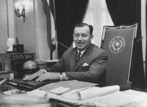 Uşaqları “yeminə” çevirən Amerikanın SONUNCU FÜRERİ