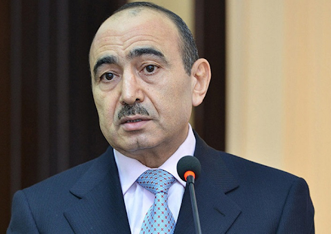 Əli Həsənov BMM-in anbarını spirtli içkilərin satış mərkəzinə çeviribmiş – QALMAQAL