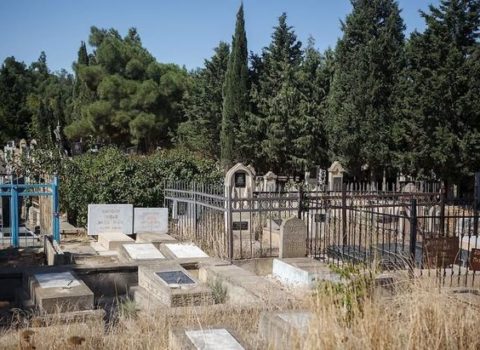 Azyaşlı qəbiristanlıqda faciəvi şəkildə öldü – AZƏRBAYCANDA