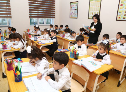 Təhsil müəssisələrinin bu işçilərinə güzəşt ediləcək – RƏSMİ