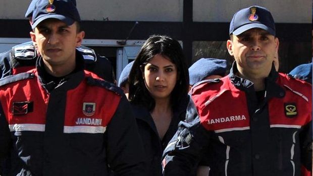 Nişanlısını “sürpriz” adı ilə meşəyə apardı, qətlə yetirdi – FOTO Nişanlısını “sürpriz” adı ilə meşəyə apardı, qətlə yetirdi – FOTO