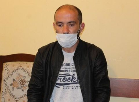 Polisə xəsarət yetirməyə cəhd etdi, tutuldu