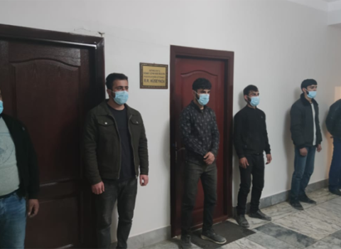 Karantin zamanı damda qumar oynayanlar saxlanıldı – FOTO