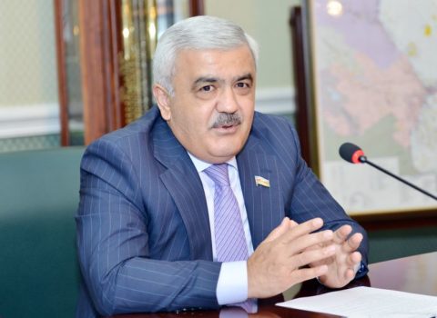 Haqqınızı halal edin, “kral öldü”, yaşasın yeni kral” – Rövnəq Abdullayev