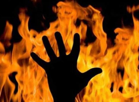 Sevgilisini yandırdığı deyilən şəxs bu məmurun oğlu imiş – FOTO