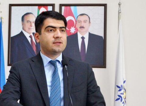 Yeni icra başçısının ingilis dilində çıxışı müzakirələrə səbəb oldu – VİDEO