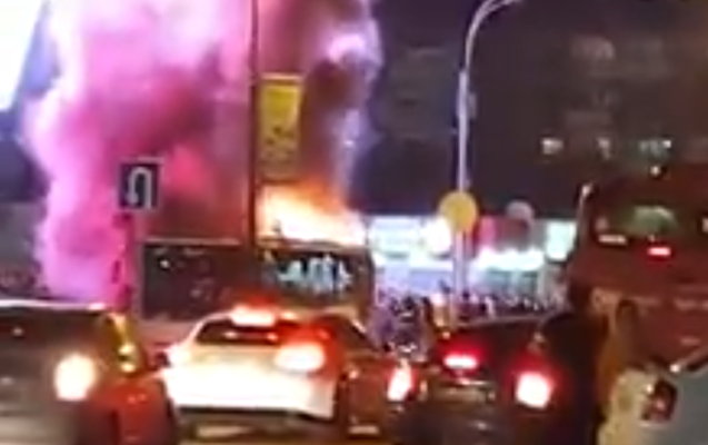 SON DƏQİQƏ: Bakıda avtobus yanır SON DƏQİQƏ: Bakıda avtobus yanır
