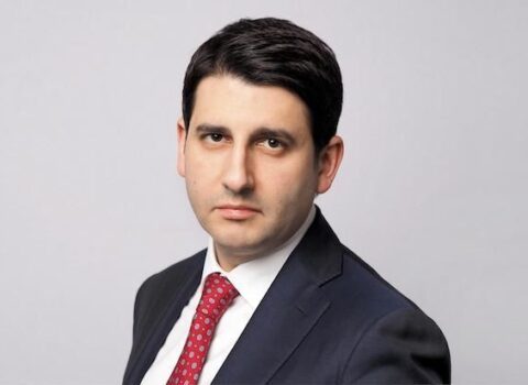 Nazir müavini vəzifəsindən azad edildi – ƏTRAFLI