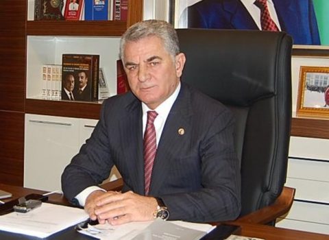Həbsdə olan keçmiş başçısı məhkəmədə özünü təqsirli bilmədi – YENİLƏNİB