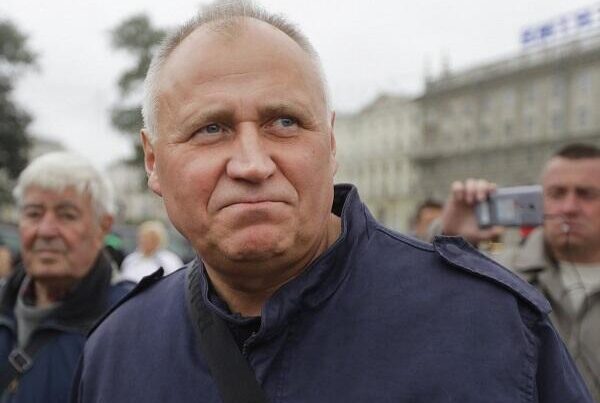Belarus müxalif lideri Minskdə saxlanıldı