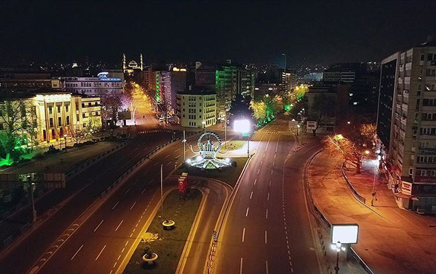 4 gün küçəyə çıxmaq qadağan edildi – Türkiyədə 4 gün küçəyə çıxmaq qadağan edildi – Türkiyədə