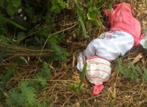Lənkəranda yeni doğulmuş körpə yol kənarına atıldı