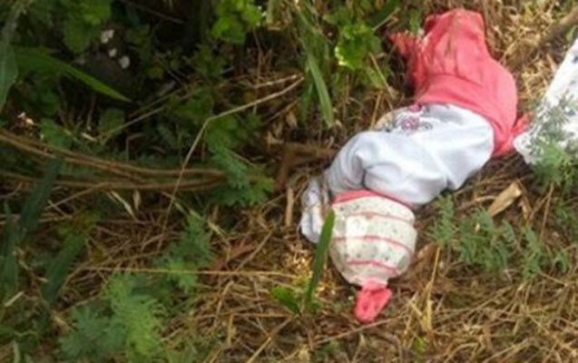 Lənkəranda yeni doğulmuş körpə yol kənarına atıldı Lənkəranda yeni doğulmuş körpə yol kənarına atıldı