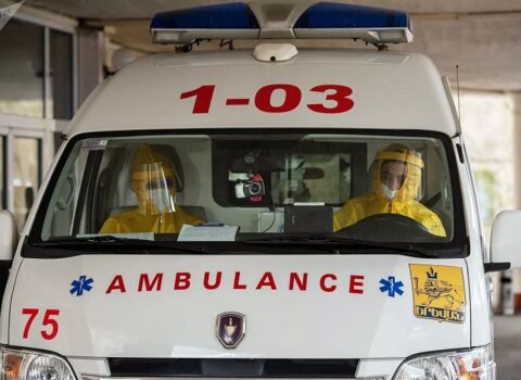 Ermənistanda 500 ağır vəziyyətdə olan koronavirus xəstəsi var
