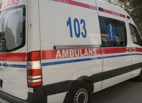 Tovuz sakini özünü bıçaqladı