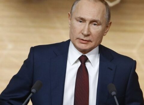 Putin ABŞ-dakı etirazlardan danışdı: “Əhəmiyyət vermirlər”