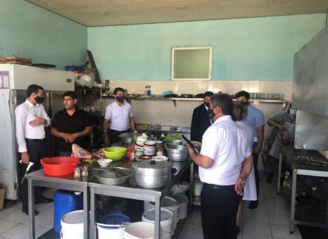 Bu kafe və marketlər cəzalandırıldı – SİYAHI
