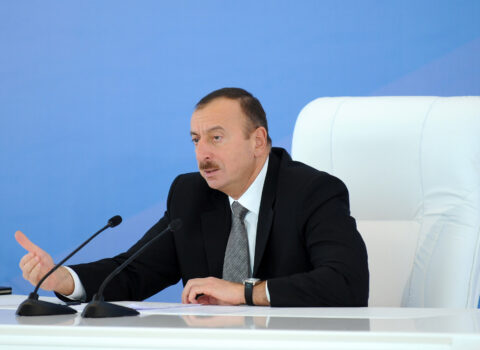 Dövlət başçısı: “Aprel döyüşləri mənfur qonşumuza dərs olmalı idi”