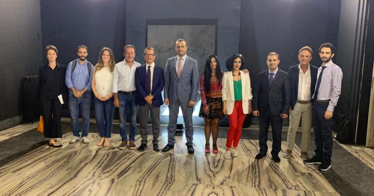 Milan rəssamlıq Akademiyasının ilk azərbaycanlı məzunu beynəlxalq sərgidə iştirak edəcək – FOTOLAR Milan rəssamlıq Akademiyasının ilk azərbaycanlı məzunu beynəlxalq sərgidə iştirak edəcək – FOTOLAR