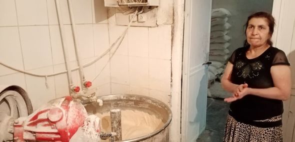 Azərbaycanda sərt karantin qaydalarını pozan çörək sexi aşkarlandı – FOTOLAR Azərbaycanda sərt karantin qaydalarını pozan çörək sexi aşkarlandı – FOTOLAR