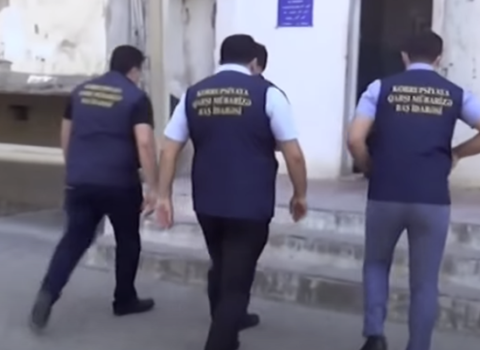 Baş Prokurorluq vəzifəli şəxsləri belə saxladı – VİDEO