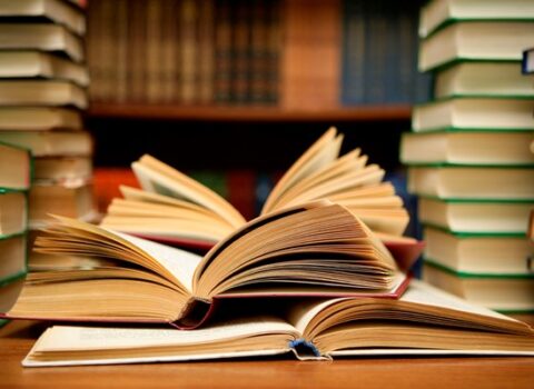 Azərbaycanda bütün kitabların qiyməti 25-30 faiz BAHALAŞACAQ – SƏBƏB
