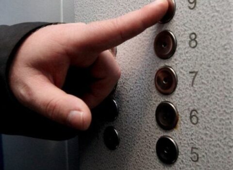 Paytaxtda beş nəfər köməksiz vəziyyətdə qaldı