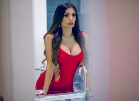 “Kimsə qayğı göstərirsə, o demək deyil ki, pozğunam” – Renka