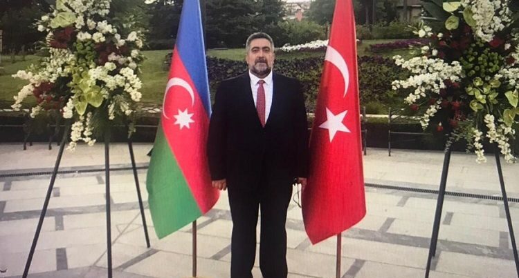 Türkiyəli hərbçi: “Həmsədlərin bəyanatı Ermənistanı daha da cəsarətləndirdi” Türkiyəli hərbçi: “Həmsədlərin bəyanatı Ermənistanı daha da cəsarətləndirdi”