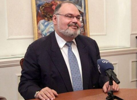 Səfir Londonda erməni təxribatı ilə üzləşən azərbaycanlılara vətənpərvərliklərinə görə təşəkkür etdi