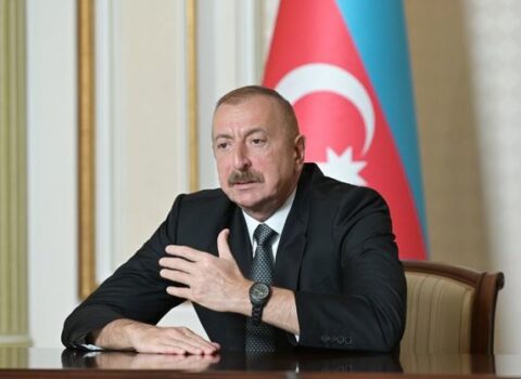 “Müəllimlər indi daha yaxşı maaş alırlar” – Dövlət başçısı
