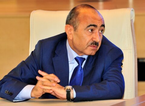 8 Mart həm də Əli Həsənov üçün xüsusi gündür – Saxta tərcümeyi-hal