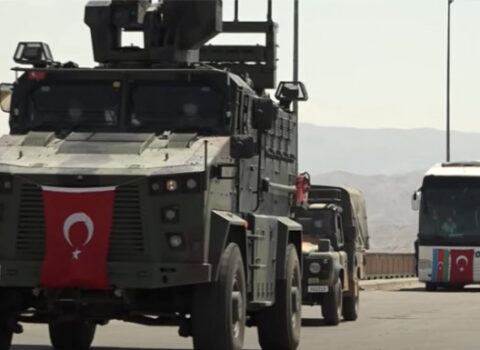 “Azərbaycana minlərlə türk hərbçinin gəlişi Ermənistanı narahat edib”