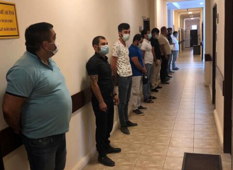 Bakıda kriminal avtoritetə yas keçirənlər cəzalandırıldı – FOTO