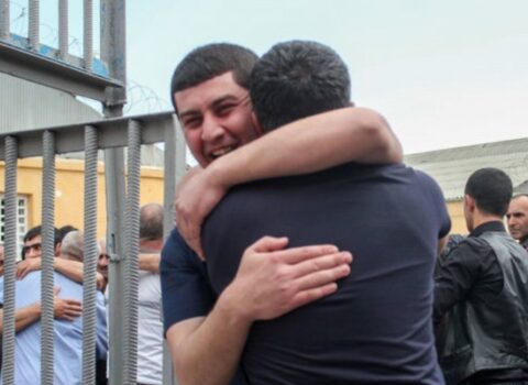 Pandemiya dövründə 983 nəfər vaxtından əvvəl azadlığa buraxılıb