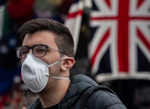Bu ölkə Britaniyaya uçuşları bərpa edir
