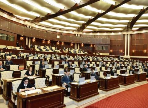 Milli Məclisin gündəliyinə daha iki məsələ əlavə edildi