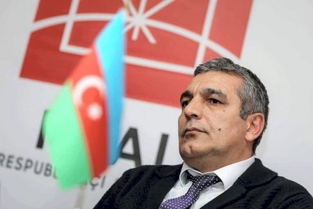 “Küçədə adam döymək bizə yaraşan iş deyil, xaricdə yaşayanlara “qaz” verməyək”