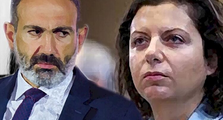 Ermənistan erməniyə qarşı: iki kloun didişir… Ermənistan erməniyə qarşı: iki kloun didişir…